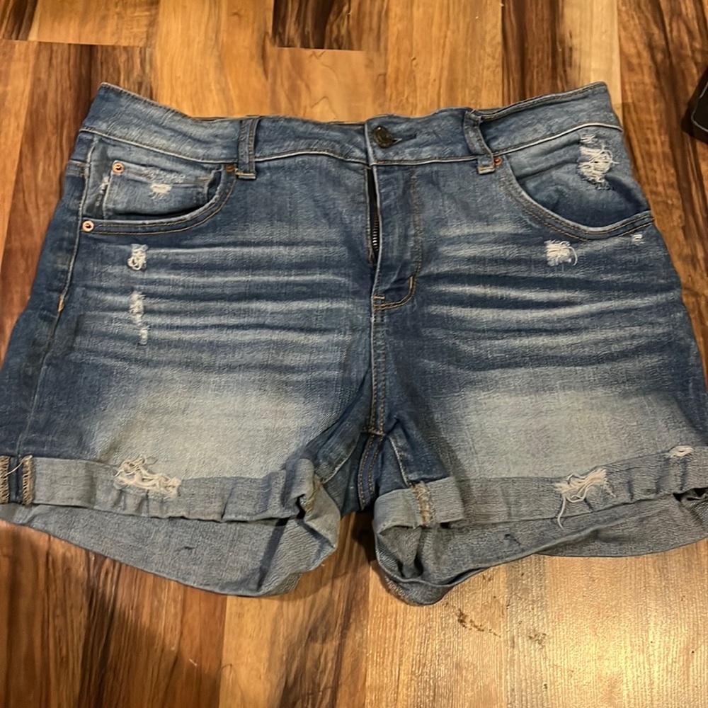 distressed denim shorts